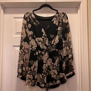 ASTR Black floral romper
